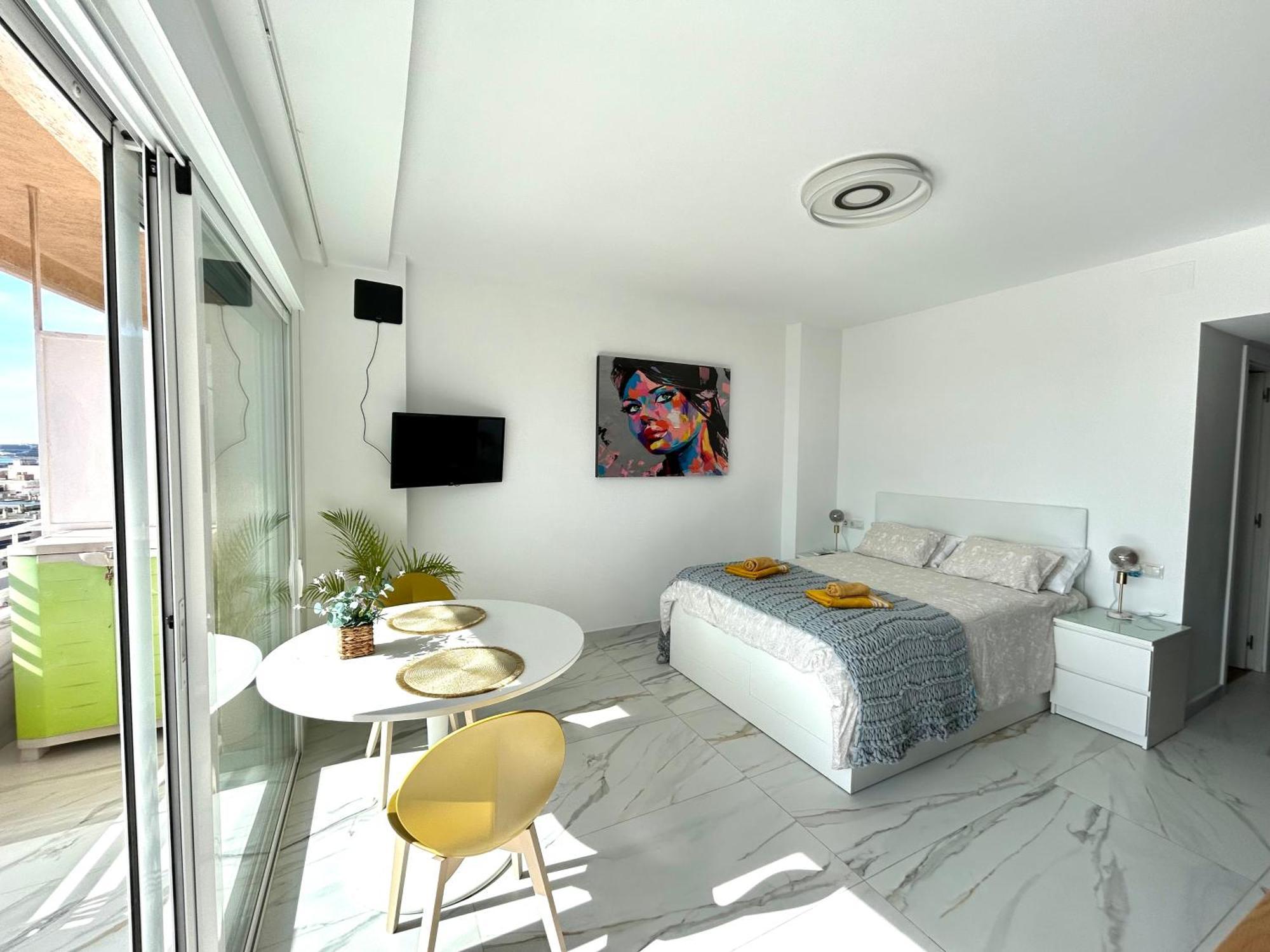 Chill Out Studio Jacuzzi & Sea Views Alicante Luaran gambar